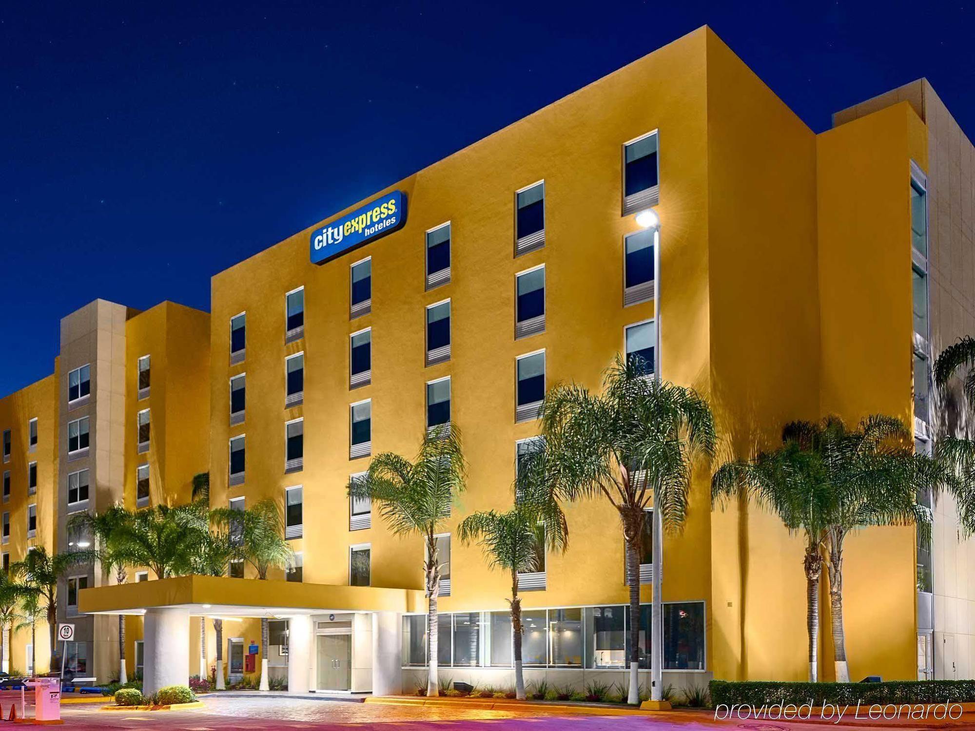 City Express By Marriott Leon Exterior photo